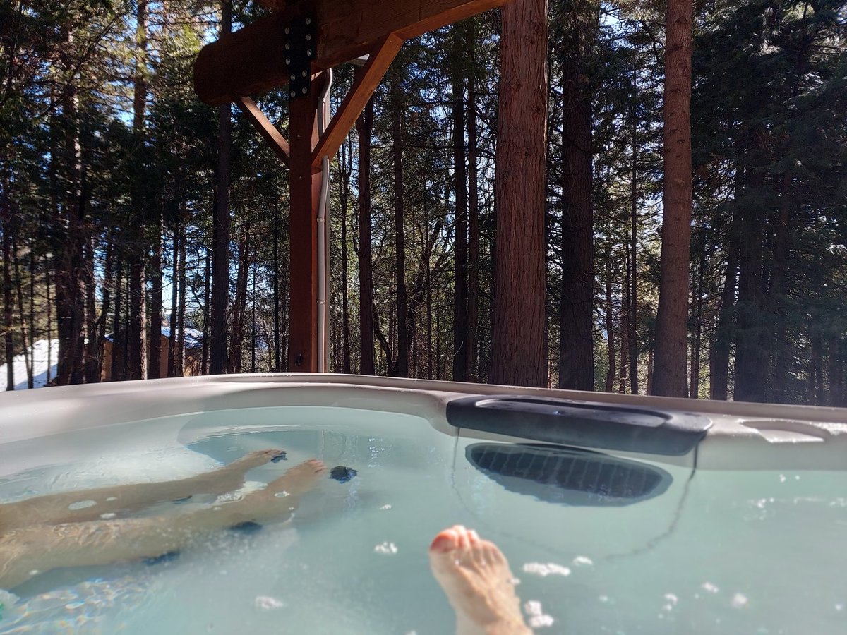 Сайхан байнаа жакузи..