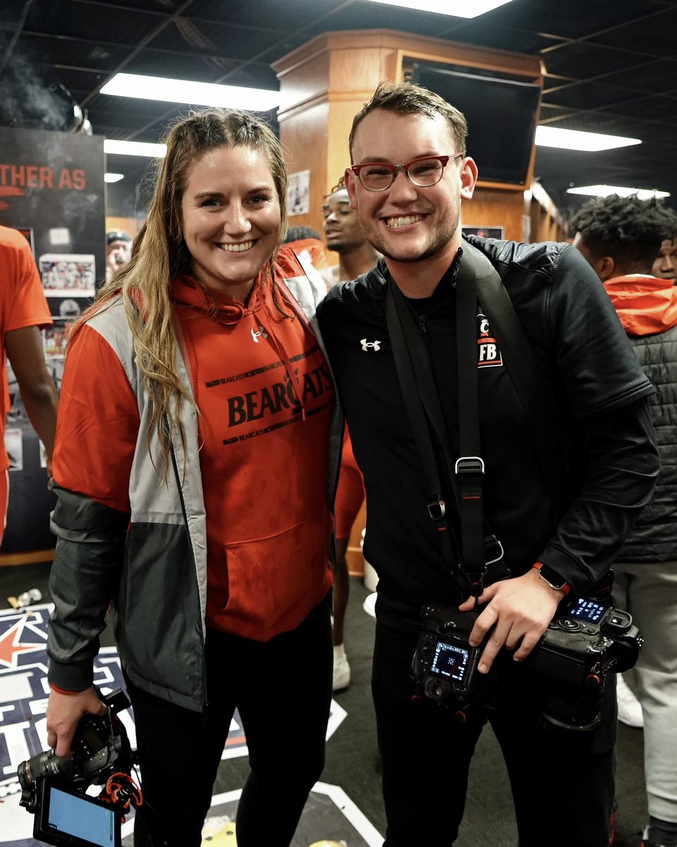 Kelsey Sharkey tweet media