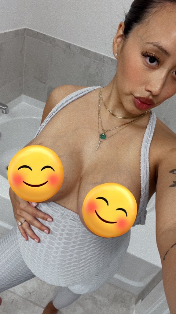 maithitanaka1's tweet photo. Have you ever seen a sexy pregnant momma? 😈☺️

https://t.co/Ms9fVelvGo

#onlyfans #onlyfansgirl #onlyfansleak #onlyfansbabe #onlyfans_girl #latinabackshots #LatinasHermosas #LATINA #asian #asianOF #SugarDaddys #sugarmomma #SugarDaddySerious #SugarBabies https://t.co/Quxgj5a3PH