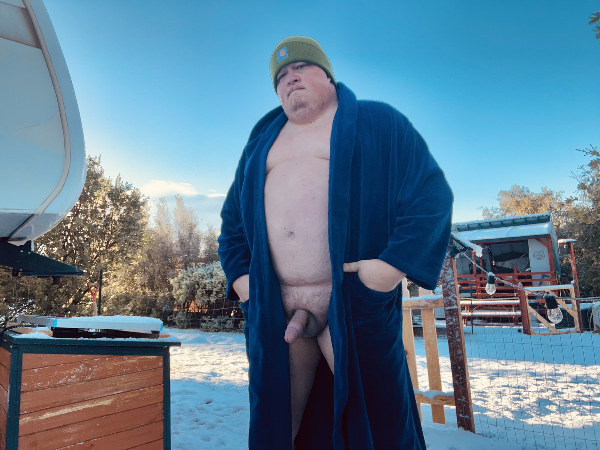 WestCub_86's tweet photo. Cold morning, but it’s warm in dad’s robe. https://t.co/DnuVHbsG9x