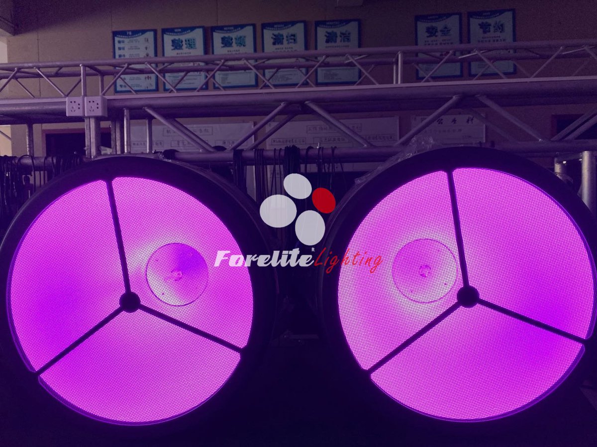 ForeliteLight's tweet image. To meet the retro trend, we have developed this transpot light. Equipped with a 750 Watt lamp, it can give out beautiful golden white light, which color can be changed by the LED lamps specially added. 
#forelite #retrolight #effectlight #stageeffectlight #stagelight #djlight