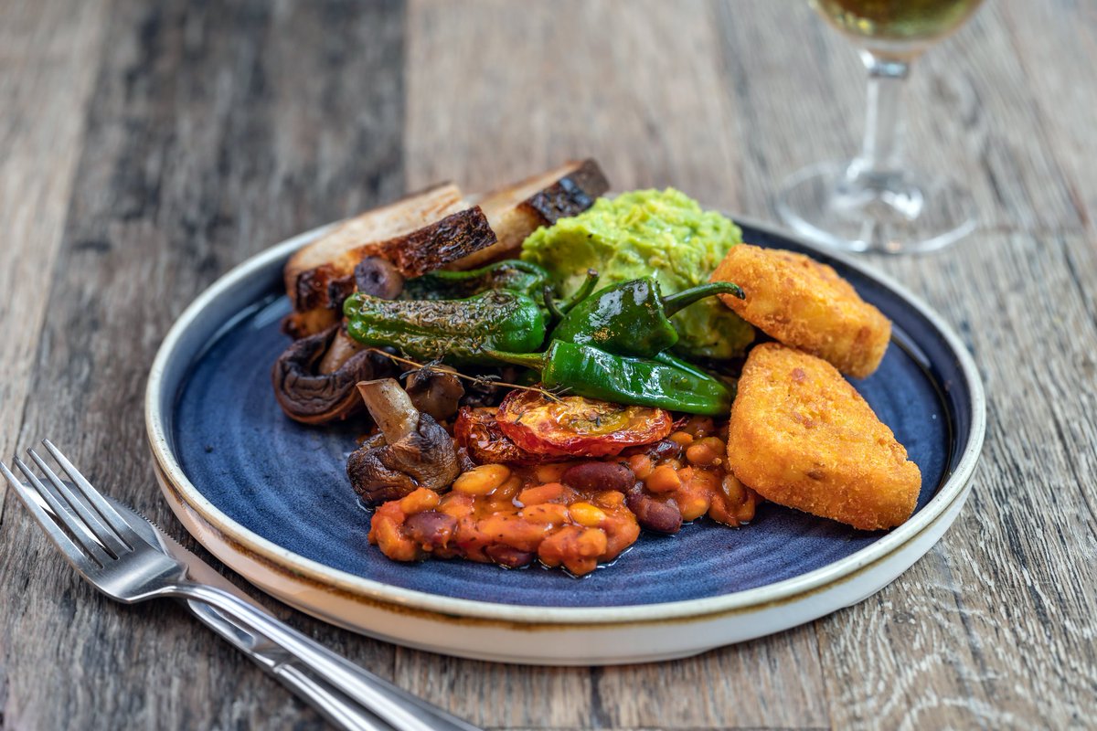 NEW BRUNCH MENU! 

Launching this weekend, book your table now 😋 

#brewdog #bathuk #brunch #soemrset #breakfast #craftbeer