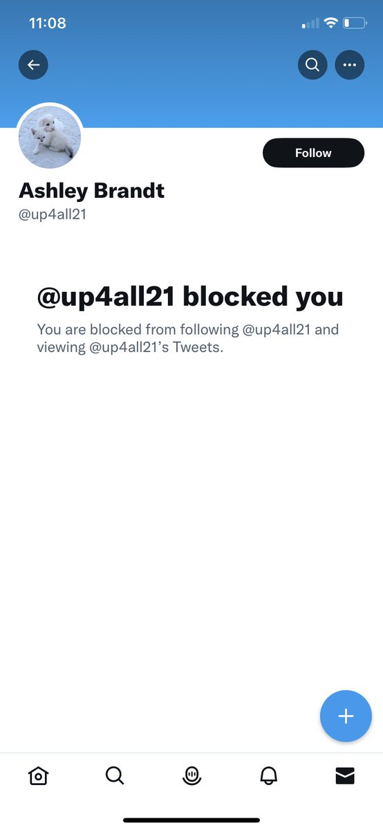 MercedesACooper's tweet photo. #WritingCommunity  be careful their is a scam going on. There reaching out to writers and pretending to be Crossflix+inc. Wanting to hire writers for fresh ideas for tv and movies! There then taking your personal info and trying to take money from you! https://t.co/z4kJZQ91cY