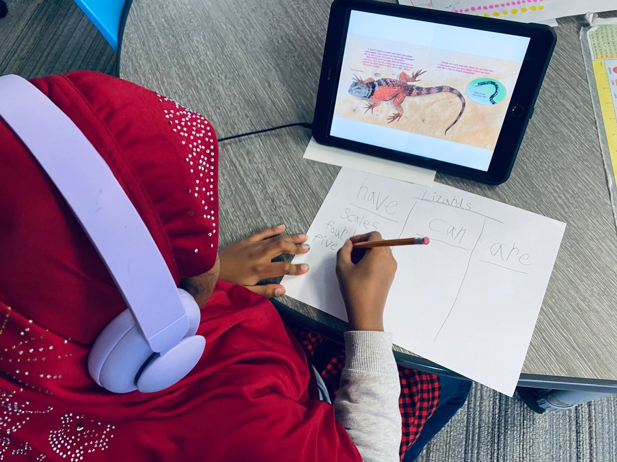 a_wencl's tweet photo. Our animal research projects have led to a new love during independent time work! #1Bproud #Mckinleystrong https://t.co/Nz6CXzqxwv
