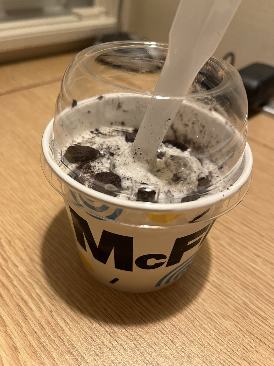 water_tree_pro's tweet photo. 研究室の先輩がおごってくれた🙌
これで卒論頑張れる😌 https://t.co/xqUpL4OOWb