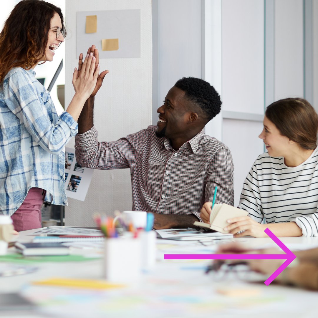 digilearningHQ's tweet photo. Your Network really is your networth... 💸
Research by the Debrett’s Foundation found seven in every 10 young people aged 16-25 use family connections to get their first job 🤔💫
#facts #networking #knowledge #contacts #family #networth #pathsways #opportunities https://t.co/L6fE3ai5Pn
