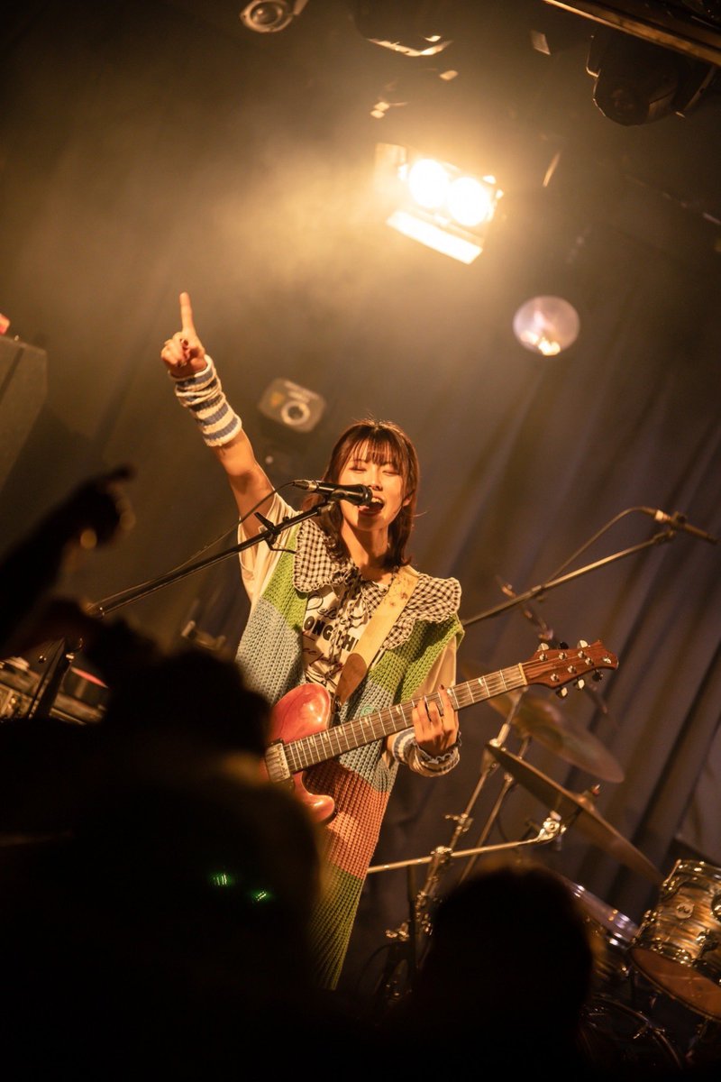 canaco316's tweet photo. fleufleu ラストワンマンライブでした
ありがとうございました💐

必ずこの場所に４人で戻ってきます。
待っててね🫶🏻またライブハウスで！！！

#fleufleu #WLAO https://t.co/N1hndAdOHi
