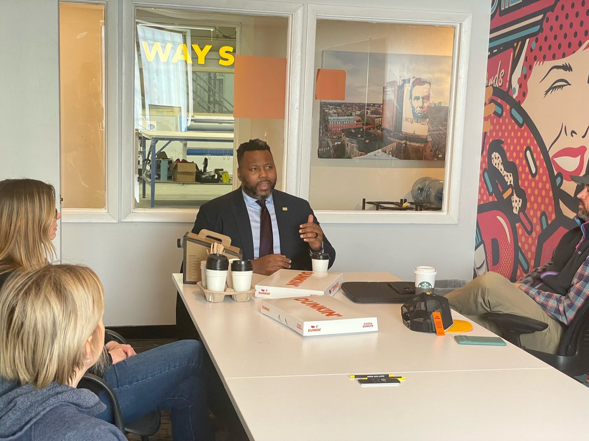 kambucknerchi's tweet image. Small businesses are the lifeblood of our communities. Thank you @RightWaySigns for hosting me today and for all the business owners who joined and shared their challenges.