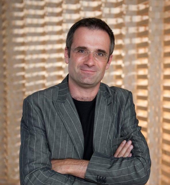 ircamforum's tweet photo. SECOND SPEAKER 📣

Nicolas Henchoz, director of the @epflecallab and chairman of the @siggraph  art papers does us the honor of giving a presentation during the #IrcamForumParis23 🎚️

Register to the event here 👉 https://t.co/O7EI1ylRAx

#audio3d #spatialization #sounddesign https://t.co/Cc0rDbXB8u