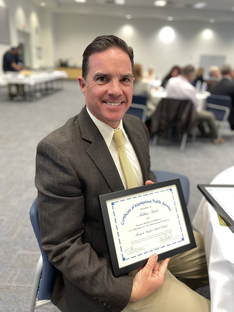 MUSD Board Member Nathan Sweet was honored last night by the Ventura Co. School Boards Assoc. for his 12 years of service to MUSD. Thank you, Mr. Sweet, for the time &amp; effort you give to help MUSD continue its mission to connect with every student every day.