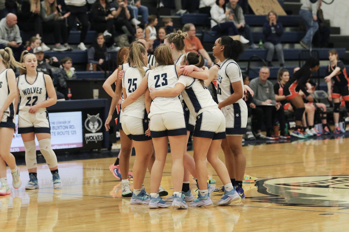 About last night… 💙

One more to go to reach 22-0!!!

We’re back in action Thursday at Milford!!

JV - 6:00
Varsity - 7:30

Let’s get a good road crowd!!

#DubC #Wolfpack