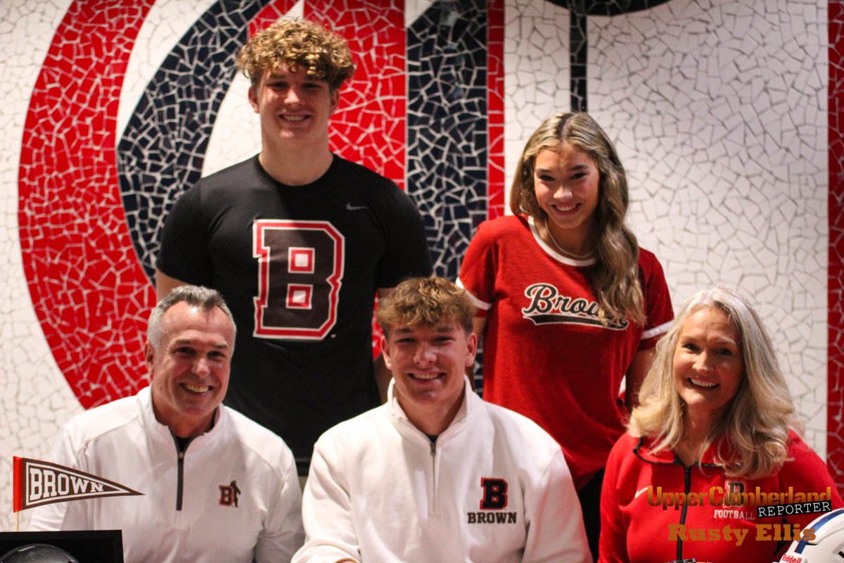 U_C_Reporter's tweet photo. Cookeville senior Brock Owen signed his NLI on Tuesday to continue his football and academic career at Brown University after graduation. STORY and PHOTOS: https://t.co/iCs2xQFkYX #UCReporter https://t.co/kYAS7vLxwm