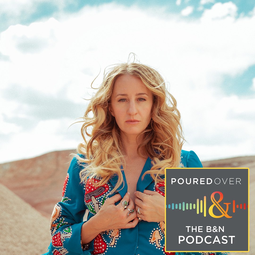 I sat down with guest host Allyson Gavaletz to talk about my new album Strays, songcraft, and more on this episode of @BNBuzz’s #PouredOver🎙i.margoprice.net/BNPouredOver