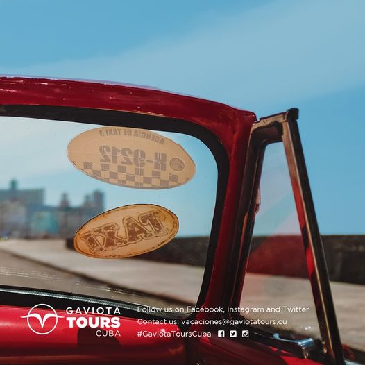 ¿El malecón y su brisa, las vistas de la Habana y la calidez del sol cubano?

Sólo si lo haces en un auto clásico 😃🙌🏻

#GaviotaToursCuba #AutosClasicos #Havana #Cuba #CubaUnica
