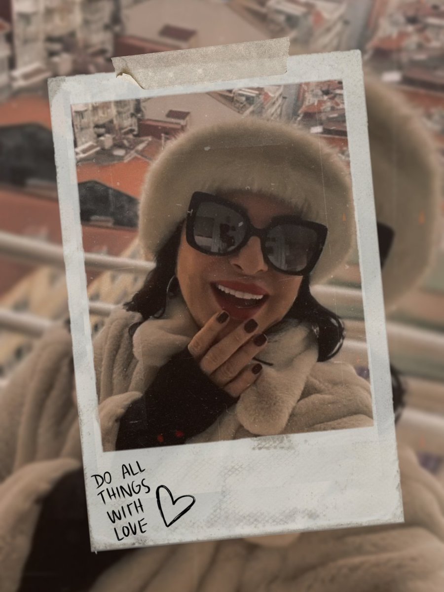 Dünya güzelim😍 <a href="/nlgnblgn/">Nilgün Belgün</a>