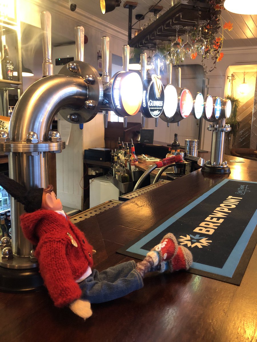 Sunniethehoob's tweet photo. #beeroclock #fraudax https://t.co/n1Ss4pzTQF