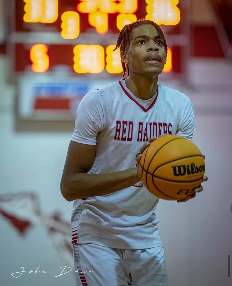 Sources say 4 ⭐️ Nas Hart will make a return this season after being out 2 months with a hip injury 

With New jersey HS regular season coming to an end he will make his return Febuary 7th in the Shore conference Tournament .