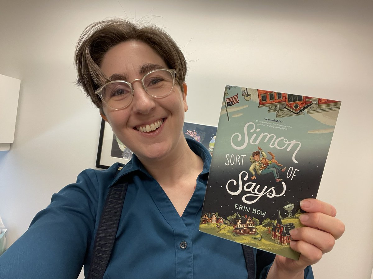 syntactics's tweet photo. The very happiest #bookbirthday to @erinbowbooks! A book like #SimonSortOfSays is a once-in-an-editorial-lifetime treat. Hilarious, heart wrenching, and hopeful, it broke my heart and healed it again. If you trust me on anything, trust me & read this book. https://t.co/AOIQ5bdWBn https://t.co/h3T27zrawV