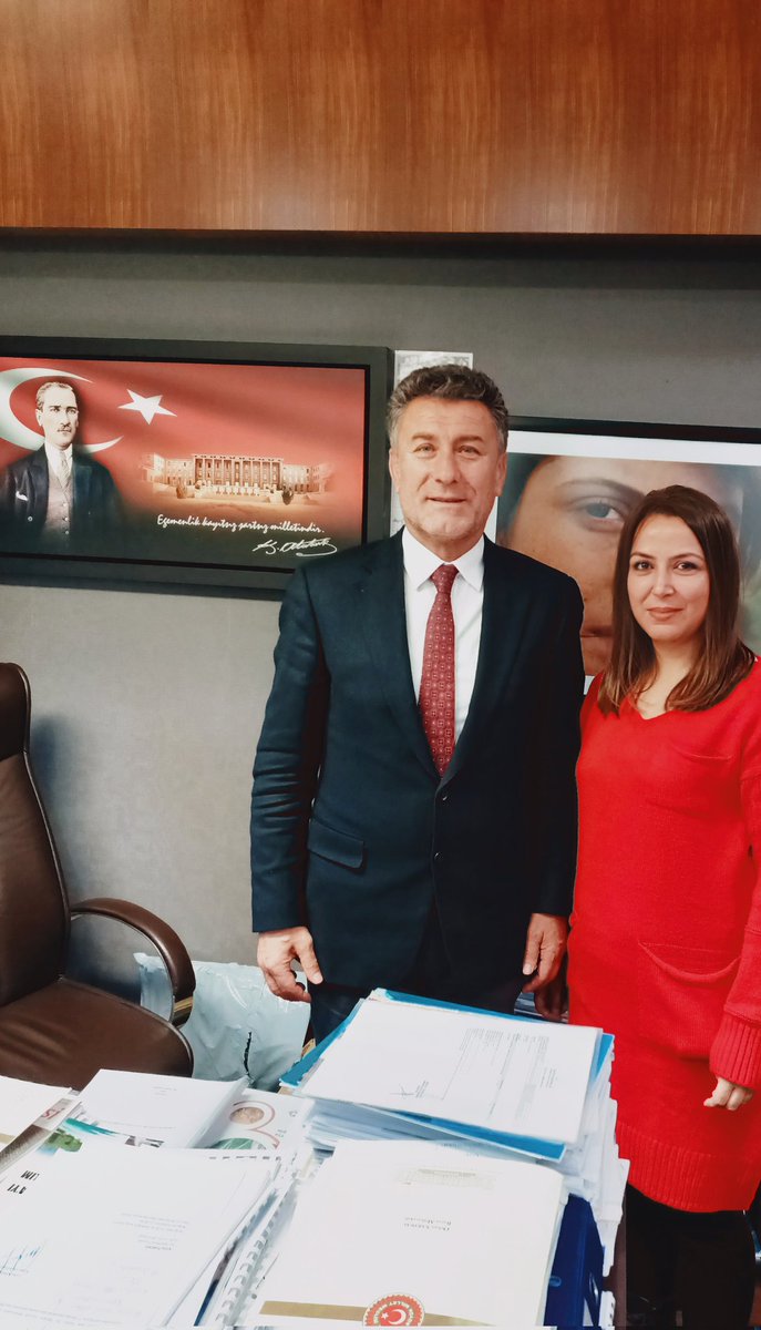Dernek Başkanımız <a href="/ZeynepBurkek/">Zeynep Bürkek 💛❤</a> CHP Bursa Milletvekili ve Meclis Tarım Komisyonu Üyesi Sn. <a href="/orhansaribalchp/">Orhan Sarıbal</a> ile Meslektaşlarımızın Ekonomik sorunları üzerine Değerlendirmede bulundular. Devamında Tarım Danışmanlarının beklentileri ve istekleri kapsamlı bir şekilde ele alındı.