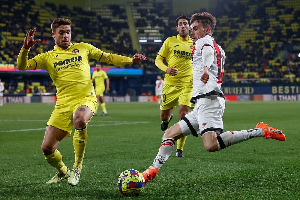 pepchavarria's tweet photo. Orgulloso del esfuerzo del equipo para ganar en un campo muy complicado. ¡Vamos a por más, @rayovallecano! https://t.co/g0Nc2jEuev