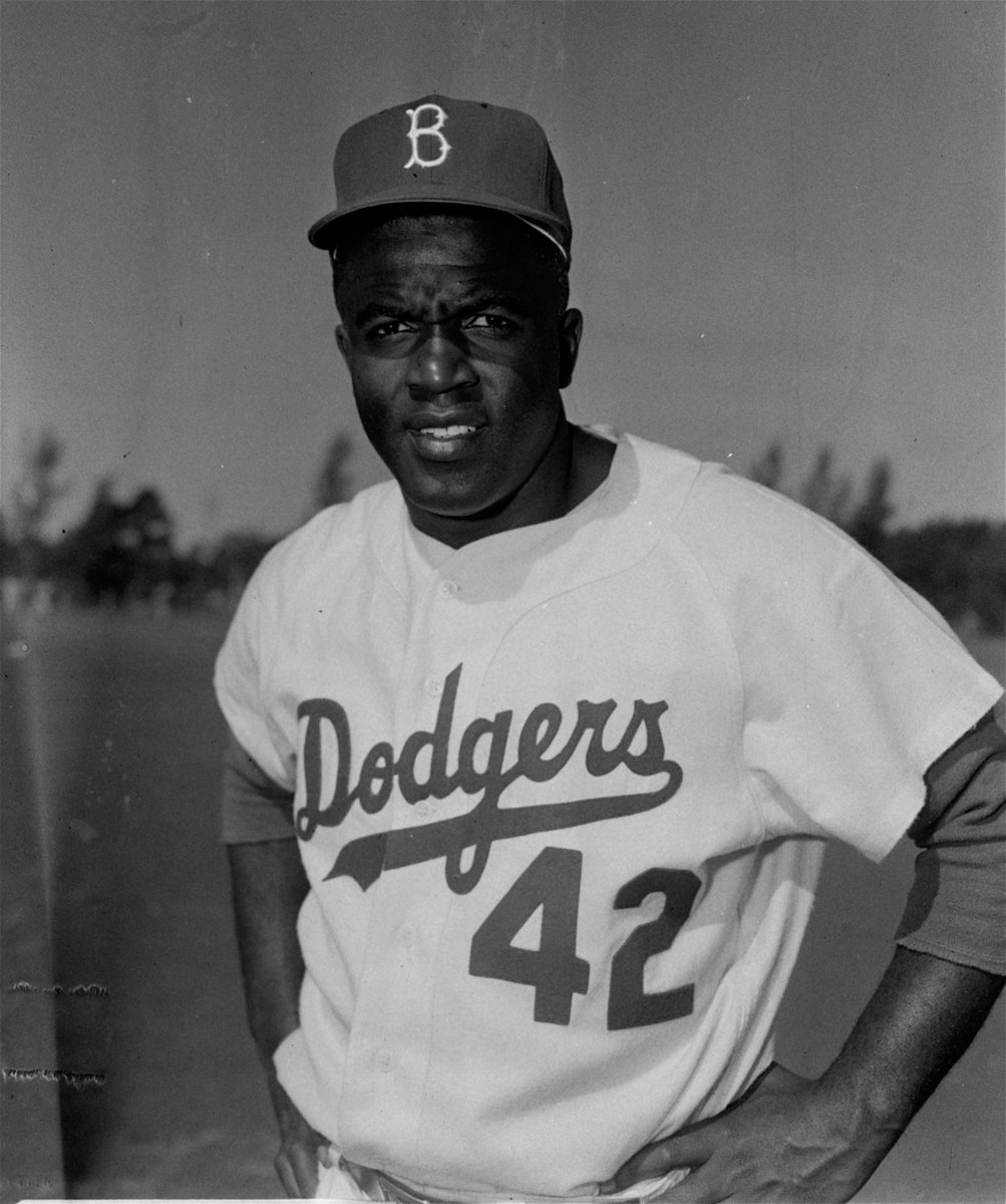 MLB's tweet photo. Today, we remember a legend.

Jackie Robinson was born on this day 104 years ago. 4⃣2⃣ https://t.co/NfYRsyybqh