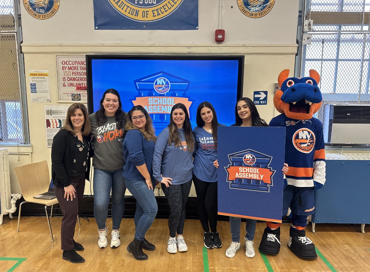 Mrs. Rohe tweet media