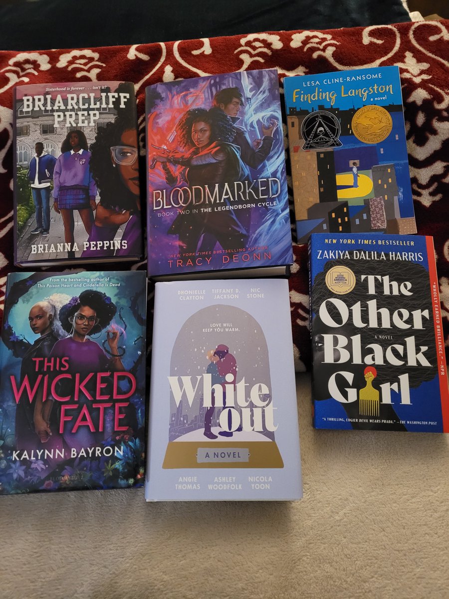LVanBrakle's tweet photo. Happy Black History Month!!

If you're looking for some amazing stories written by Black authors, check out some titles from my personal collection.

@BCHeadQuarters 
#ReadBlackBooks https://t.co/KseYB2xxKb