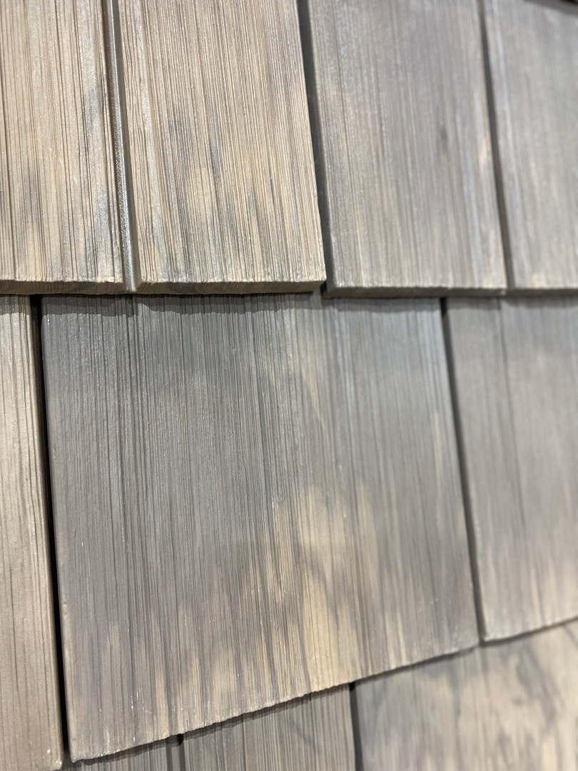 DaVinciRoof's tweet image. It&apos;s show time at #IBS2023! 

What&apos;s behind the beauty of our composite slates? It&apos;s genius. Find out in Booth C3819.
