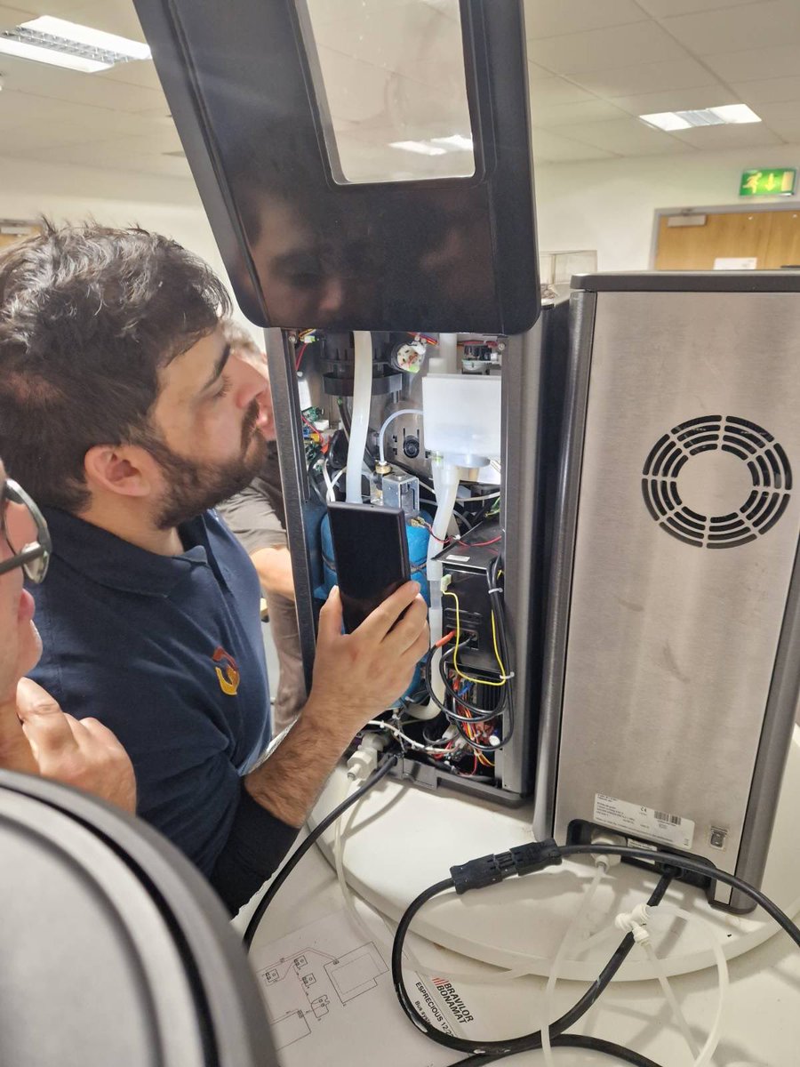 FieldServSols's tweet image. Delivering the best service means getting the right #training!
 
A group of FSS 
#engineers spent today touching up their
#coffeemachinerepair skills

#coffeemachineservice
#coffemachine
☕
#commercialcoffeemachine
#coffee
#cofeetime
#welovecoffee