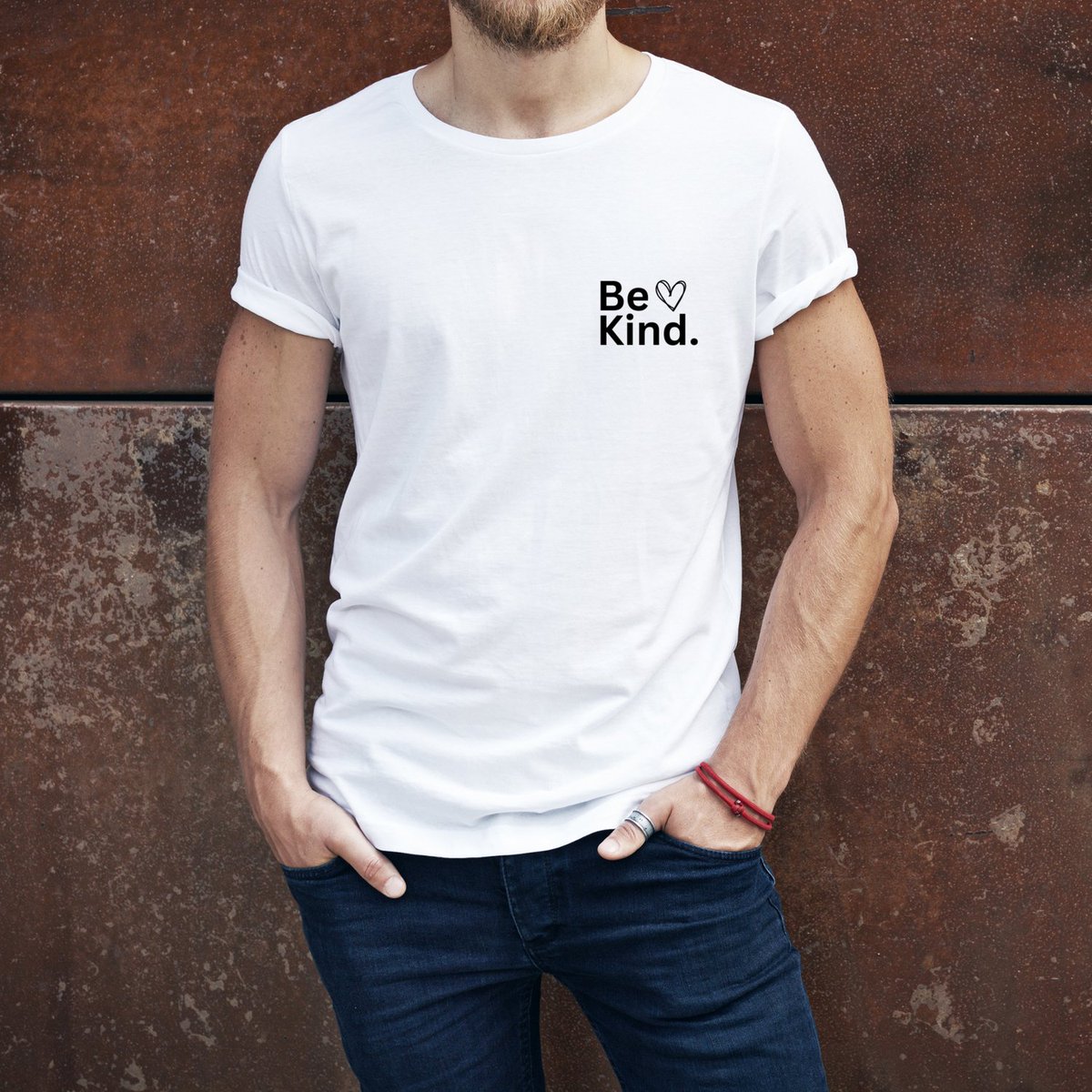 One of the new range of unisex T-shirts in a soft, organic cotton. It comes in 3 different colour in a slim fit style.
#tshirts #bekindquote #whitetshirts #slogantshirt #smallbusiness #organicclothing #ecotshirt