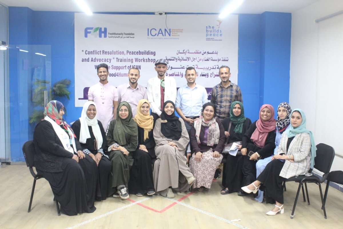 Food4Humanity's tweet photo. In partnership with @whatthewomensay @Food4Humanity has conducted a training workshop on #conflict resolution, #peacebuilding &amp; advocacy targeting young men &amp; women from 5 Yemeni governorates. 
Aiming to contribute to strengthening communities in war torn #Yemen #YPS #WPS #WASL https://t.co/N7Wg9CUGfs