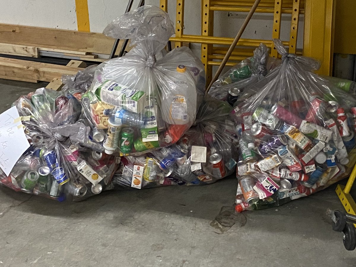 Tom Collins tweet media