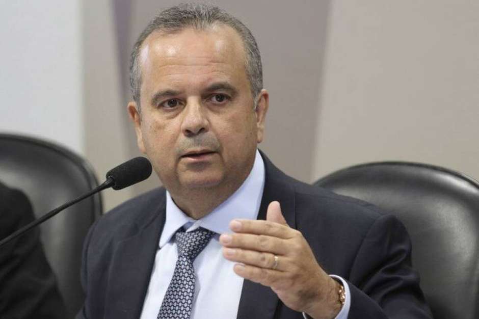 Alan_Rick's tweet photo. Meus amigos, 
Para presidência do Senado, meu voto é em @rogeriosmarinho. Com ele teremos um Senado atuante e verdadeiramente independente, para atender os anseios do Brasil. https://t.co/QGKYtcvVjB