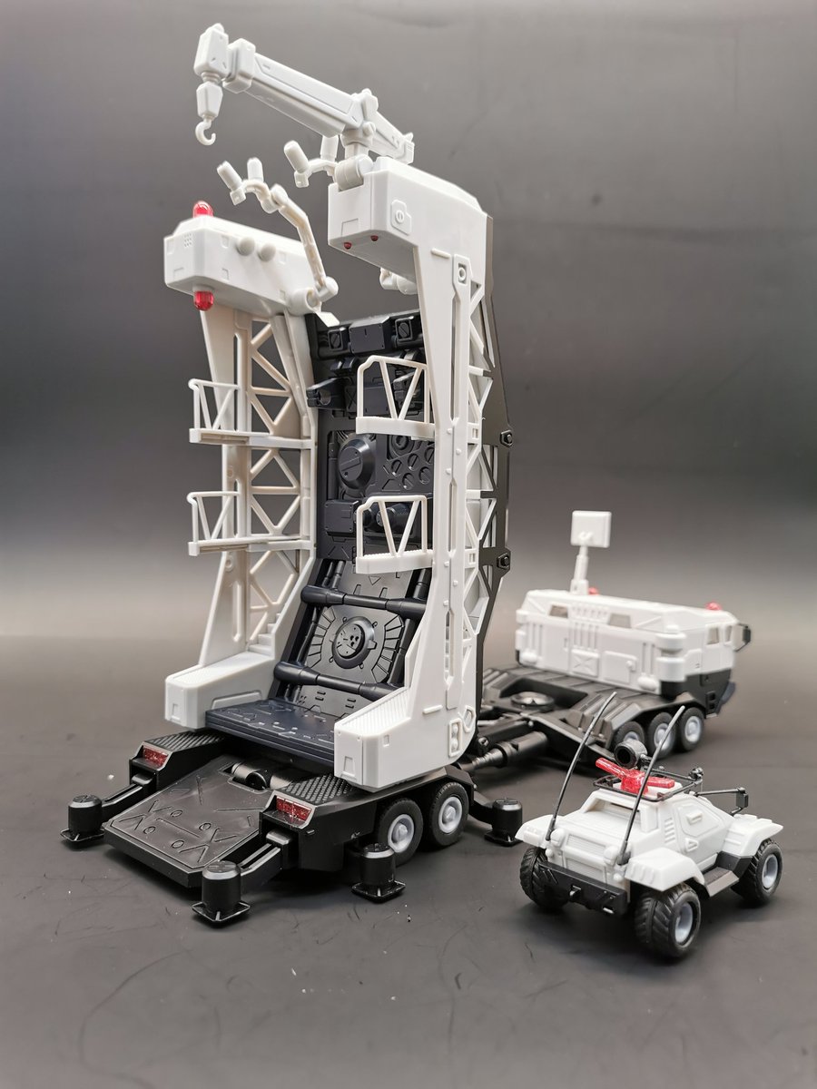 Steven_Patlabor's tweet image. Goodsmile 1/60 Patlabor Type 99 Special Labor Carrier, nice model kit and have fun with Ingram 
#goodsmile #patlabor #type99