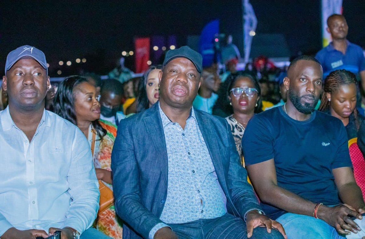 GKeouda's tweet photo. LEADERSHIP AU BÉNIN : what is it ?

J’aime particulièrement ce que @fejembj nous a démontré en matière de qualité et de relèves pour les défis socioculturels et liés à l’employabilité des jeunes 🤝🇧🇯

 #leadership #employabilité #FeJeM #Celtis #entrepreneuriatsocial #jeunes https://t.co/tGtEzMJIJv