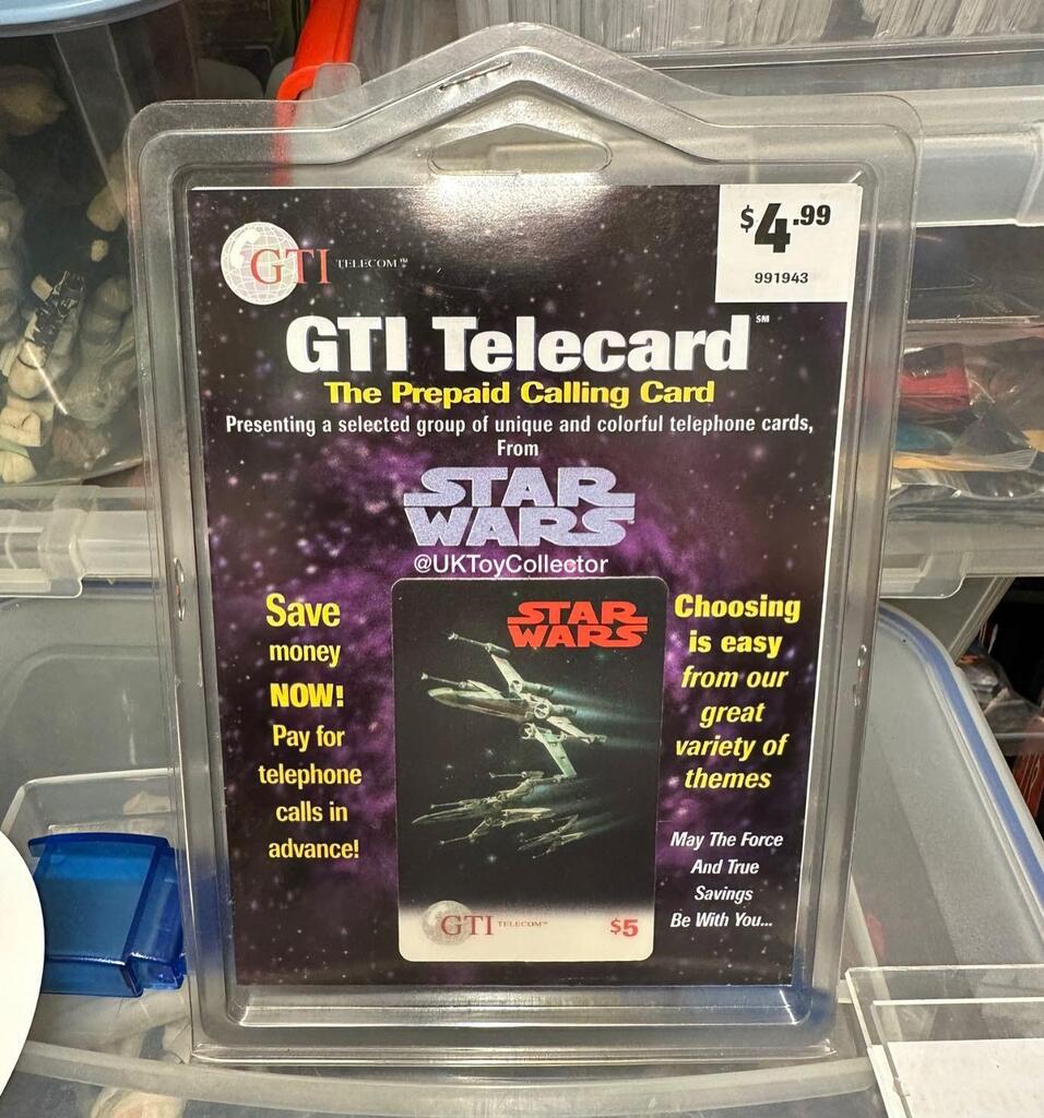 UKToyCollector's tweet photo. A relic from a more civilised time. Anyone else remember #Phonecards 😆 I’ve got a few #StarWarsPhoneCards in my Collection Room, from a few different countries. There were loads of these #GTITelecards 🙂 They look pretty cool.
A photo from inside my … https://t.co/JxfFVdIB3q https://t.co/AzvLdwRNOd