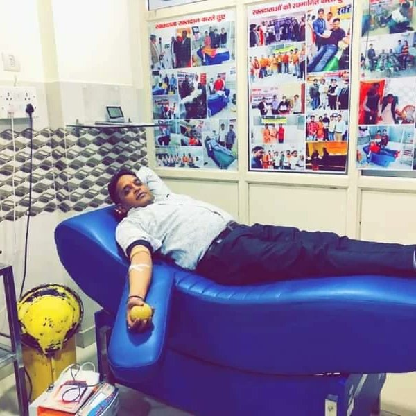 SaveLife_Org's tweet photo. Today, Dr. Ravi Saini, an active member of the organization, donated blood for his elder brother Rajendra Saini for the 11th time! Thanks to you for this noble cause!

More details..:)
https://t.co/hbhwgVyOHq https://t.co/oTb8fx5euU