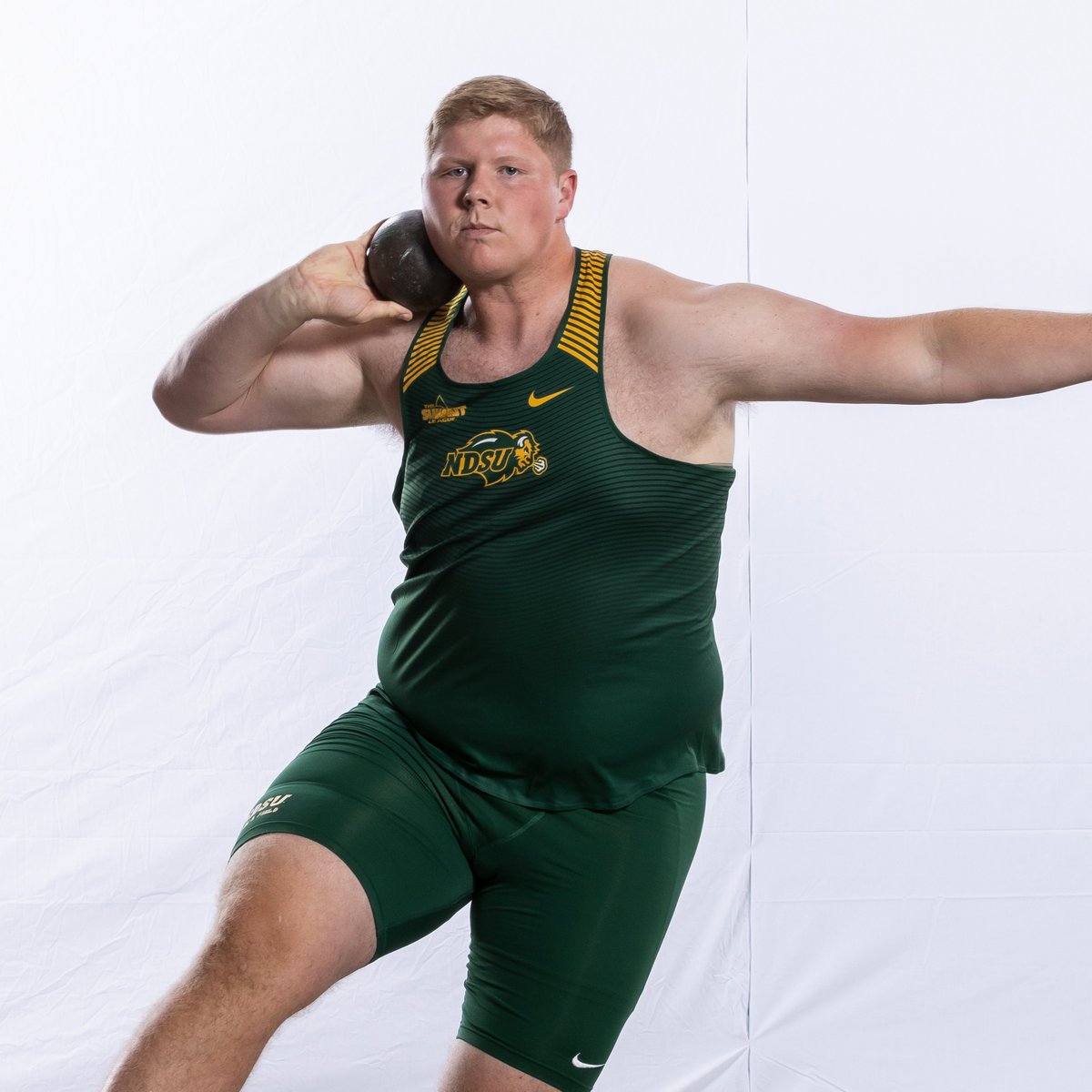 The Bison men are ranked 4⃣th in the national event squad rankings for the shot put.

NDSU is 1 of only 2 schools in the country with 4 men over 56 feet in the shot put this season.
