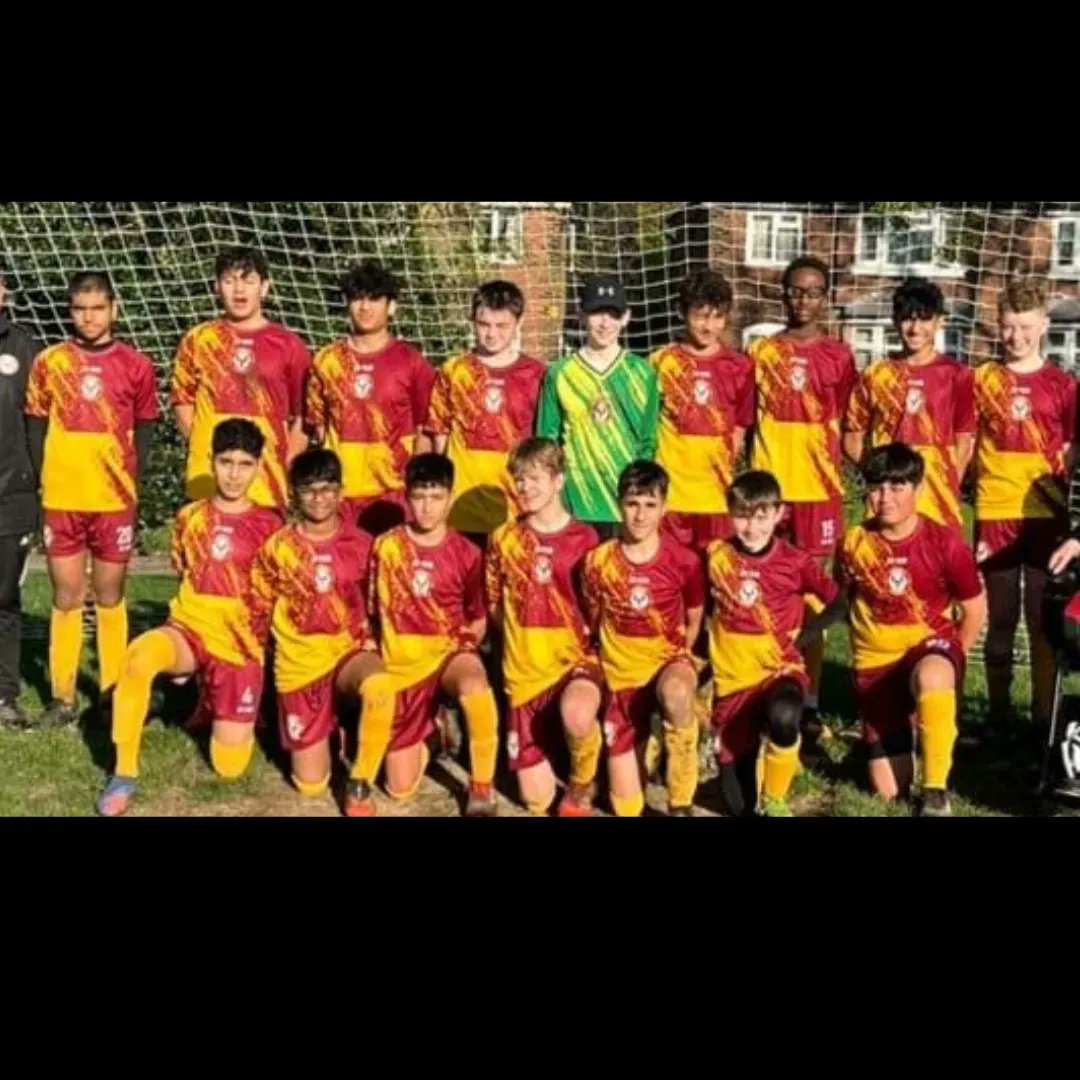 myclubgroup's tweet image. Absolutely love this kit we created with Didsbury Phoenix 😍 

The colours match their badge perfectly. Do you have a design in mind for your club? We can help with that.. Fill out our form or give us a call 👇 

myclubgroup.co.uk/getstarted/ 

#kit #kitdesigner #kitsupplier #customkit