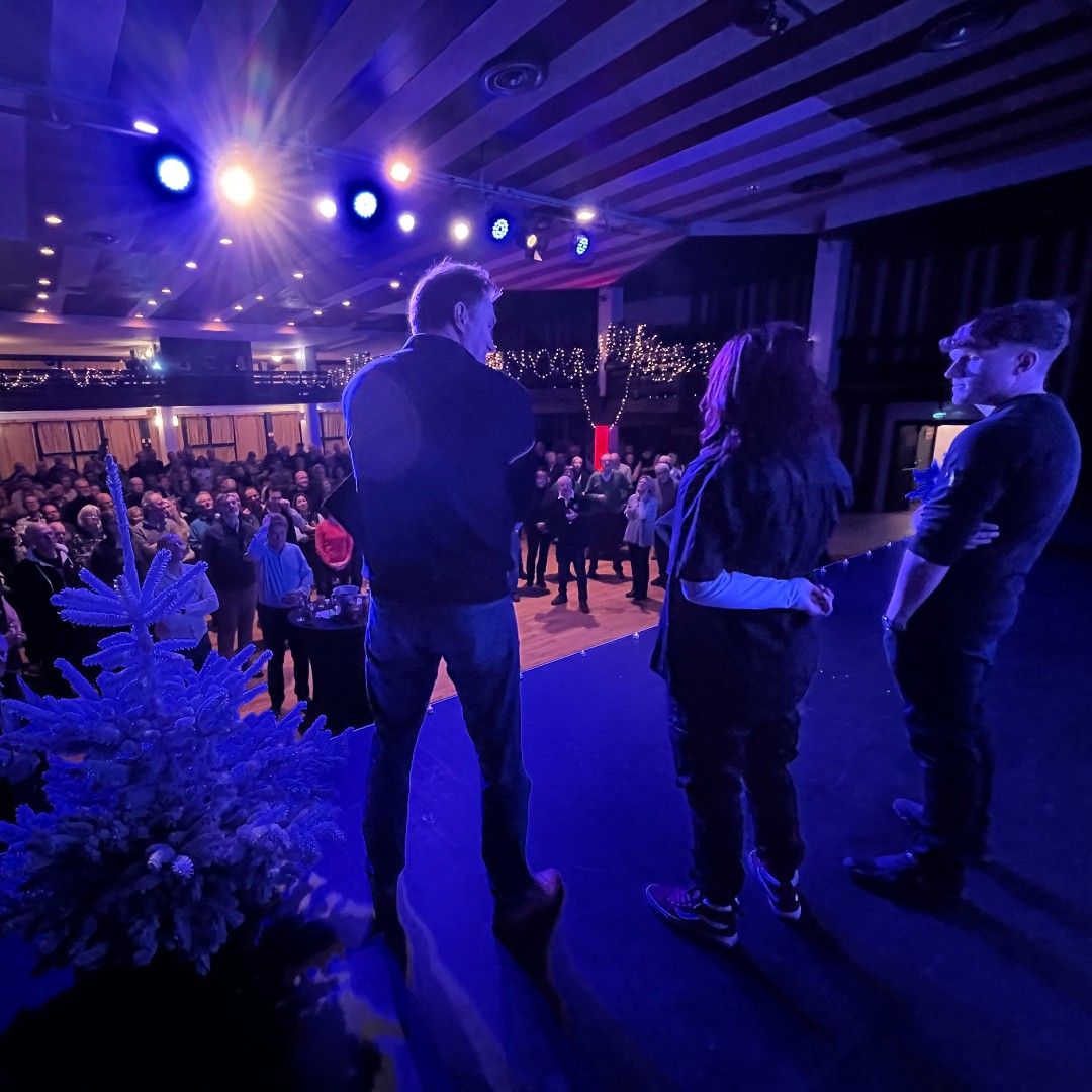 SnowCampInfo's tweet photo. We had the most fantastic time attending last week's Inter-Livery Ski Championships in Morzine, where 30 teams raised over £35,000 for our work with young people! 🤩  We want to thank everyone for their support, including @ESFMorzine and the ILSC team. See you next year! 👋 https://t.co/wGL7OgPyAu