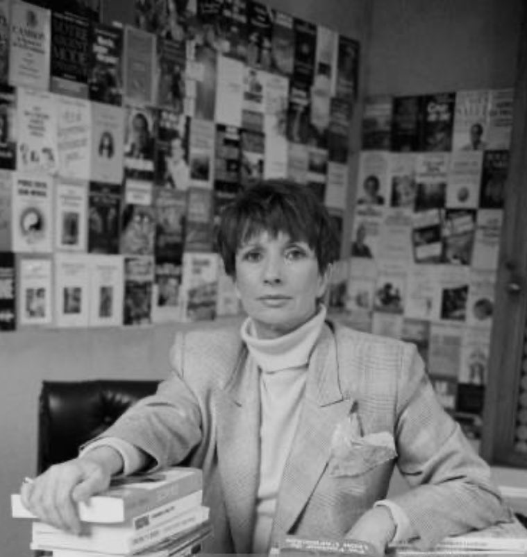 Grande tristesse d’apprendre la disparition de Nicole Lattès, immense éditrice, fondatrice de la maison NiL et dirigeante des éditions Robert Laffont.