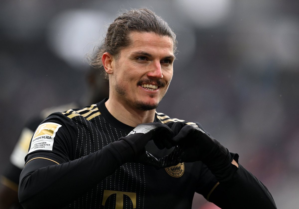 CarolRadull's tweet photo. Manchester United have agreed personal terms with Marcel Sabitzer.
Sabitzer has travelled to Manchester hoping for a breakthrough. 

Manchester United will now discuss the loan terms with Bayern Munch.
#RadullKE https://t.co/6UR5gpc2mK