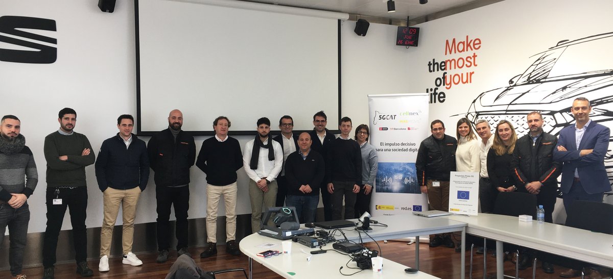 5GCat's tweet photo. ¡Hemos validado un caso de uso de #Industria 4.0 para la localización y monitorización de activos en interiores! 📦

Han participado 4 de los 8 socios de la UTE #5GCat: @AtosES, @cellnextelecom, @LenovoES y @Nae_es, con la colaboración de @tuSEAT y @accent_systems. https://t.co/LGXkalhUBy