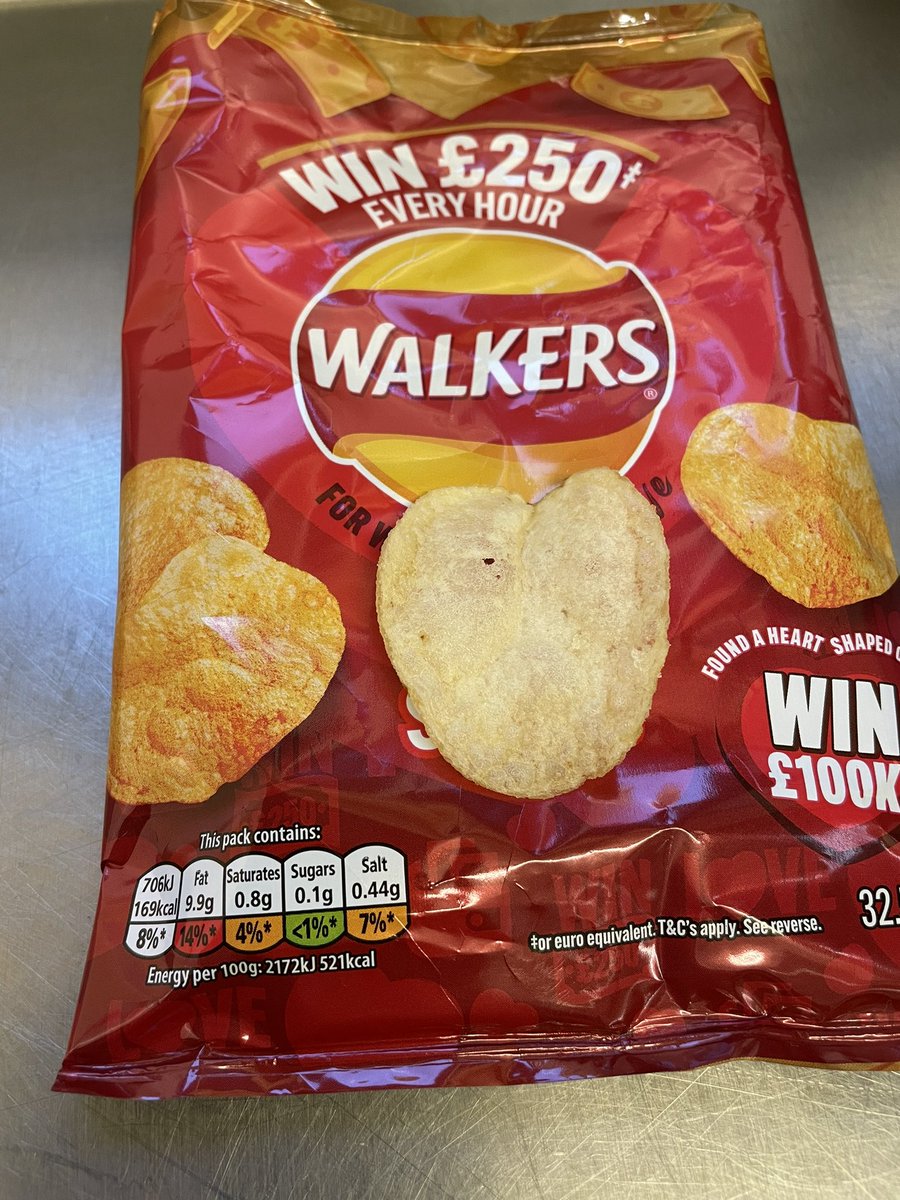 <a href="/walkers_crisps/">Walkers Crisps</a> #lovefromwalkers