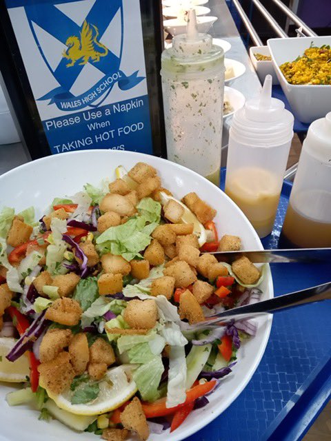 WalesHigh's tweet image. Our catering team excelling again @pepediiasio 🌮🥗🍱🥧🥒🌽🥦 So much choice from many different cuisines 🤗 #mealoftheday #tryitout #checkthebulletinforthemenu #dontmissout 🤞🏽