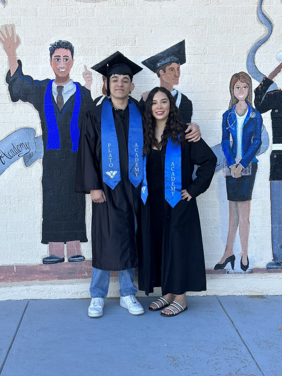 PlatoAcademy1's tweet photo. They had no idea it would turn out the way it did, but Jonathan and Lovea were so excited when they found out they were graduating on the same day. Congratulations to both of you! We wish you both success in your future endeavors. https://t.co/AwvNz0ZRhG