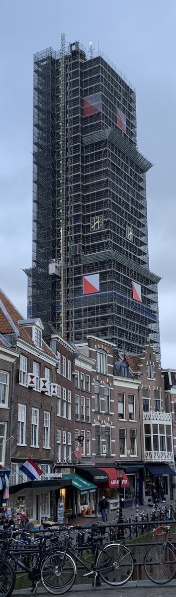 mieke_kerkhof's tweet photo. Zelfs ingepakt is ie mooi #dedom @GemeenteUtrecht @ZowasUtrecht https://t.co/XUmLgh6xCo