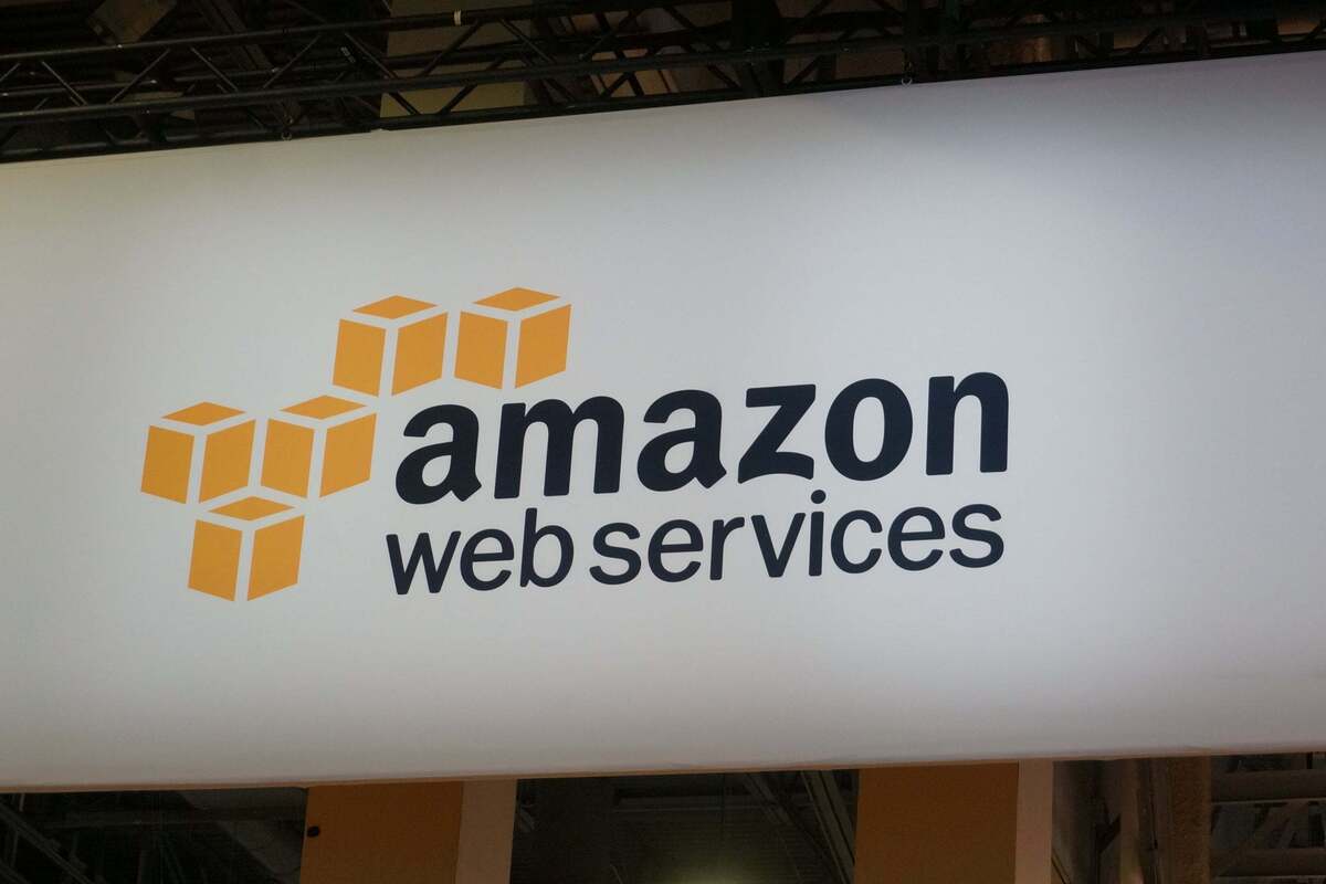 michaelfcooper's tweet image. Continued massive investment in data centers - $35 billion in Virginia alone by AWS by 2040, creating 1,000 new jobs. More from networkworld: ow.ly/EmNu104svba
#datacenters #datacenter #datacenterdevelopment #datacenterdesign