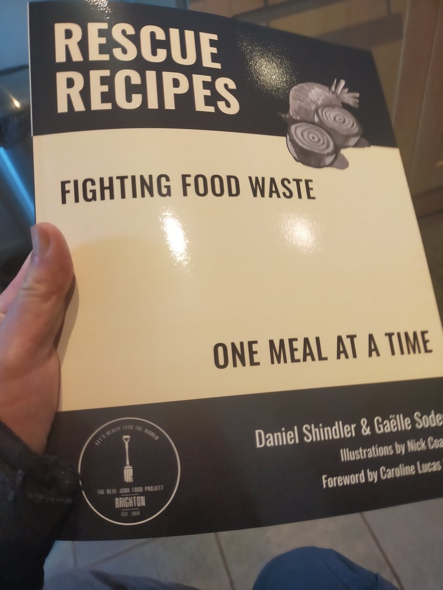 DanielShindler's tweet photo. Proof copy just arrived, always such an exciting moment. 3 years in the making, it's landed!
'Rescue Recipes: Fighting Food Waste One Meal at a Time' (foreword by @CarolineLucas )
Out soon! https://t.co/Oh2SNfj2IF