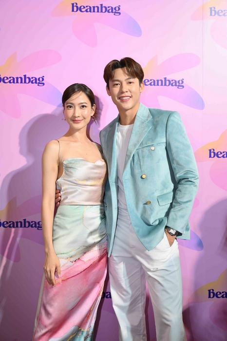 webstarupdate's tweet photo. Beanbag จับมือ #แต้วณฐพร เอาใจสาวยุคใหม่ด้วยผลิตภัณฑ์ “Beauty Protein”โปรตีนพืชพร้อมอาหารบูตส์ผิวสวยโกลว์ใส 17 ชนิดในเชคเดียว >> https://t.co/NiAyeRRkZU
#Beanbagsuperfood
#Shakeshakebybeanbag
#BeanbagBeautyProtein
#BeanbagAlmondProtein
#ShakeToGlow https://t.co/hht2uobn1o